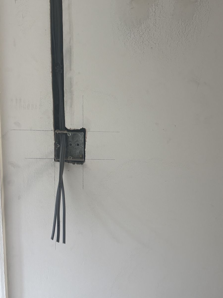 Vertical cable route and switch back box during rewiring